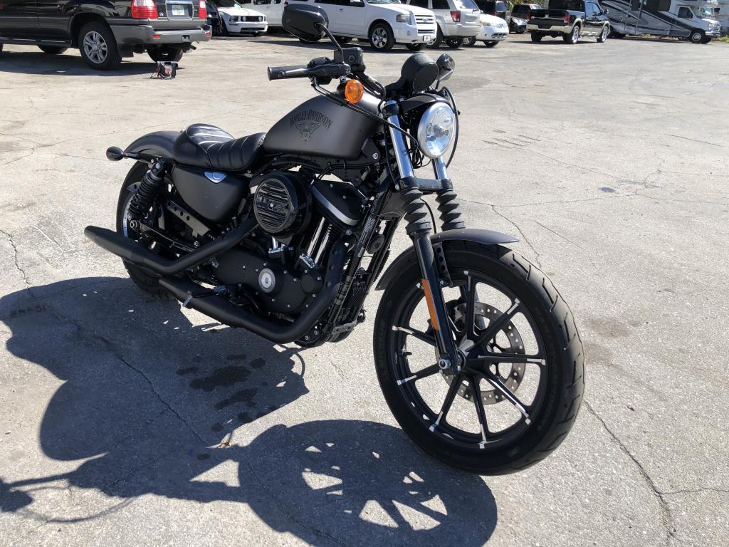 2016 HARLEY-DAVIDSON Xl883N