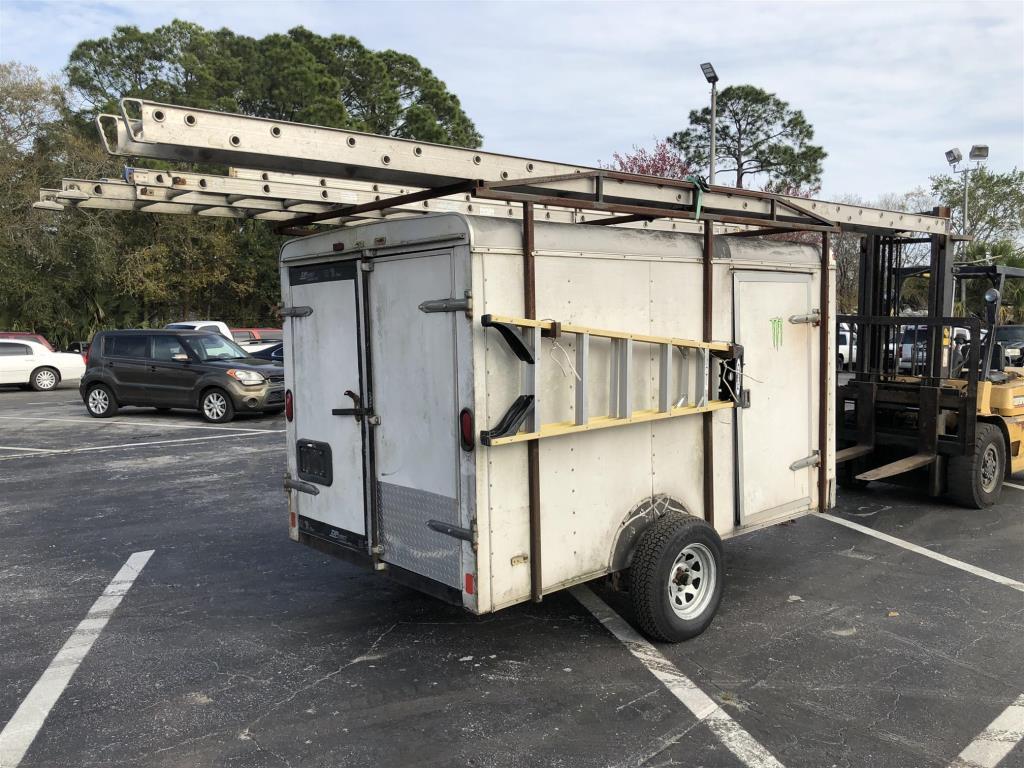 ENCLOSED TRAILER W/ TOOLS ROOFING/FRAMING