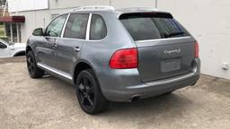 2005 PORSCHE CAYENNE V8 4D SUV S