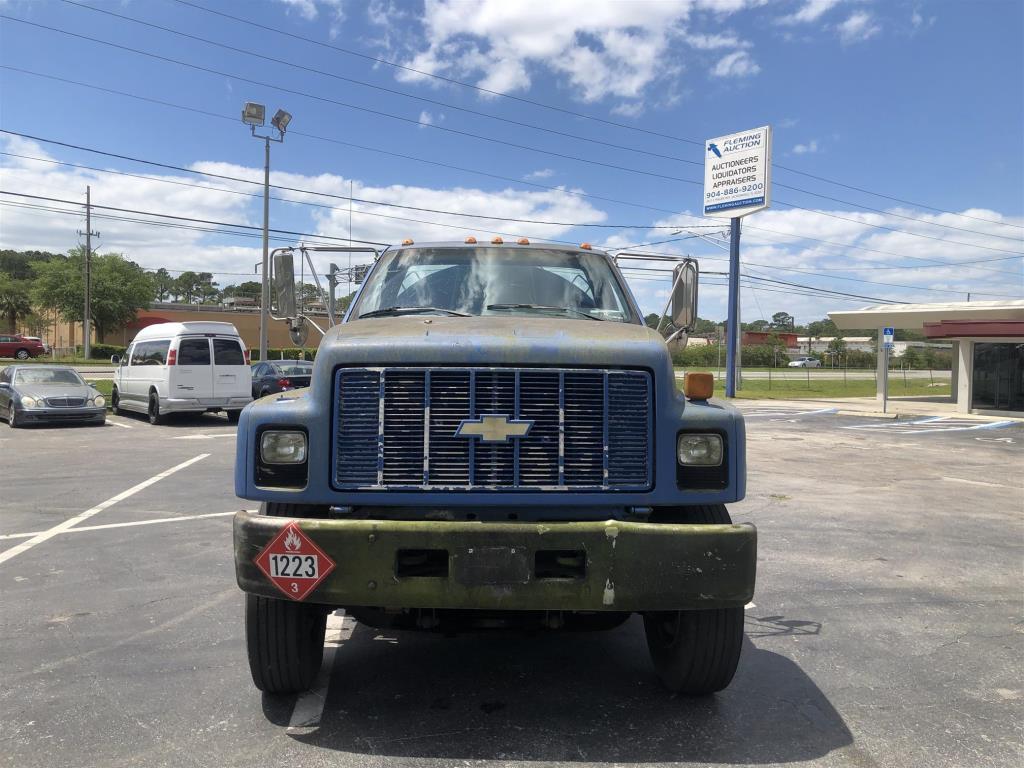 1992 CHEVROLET KODIAK FUEL TRUCK