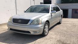 2001 LEXUS LS430 4D SEDAN