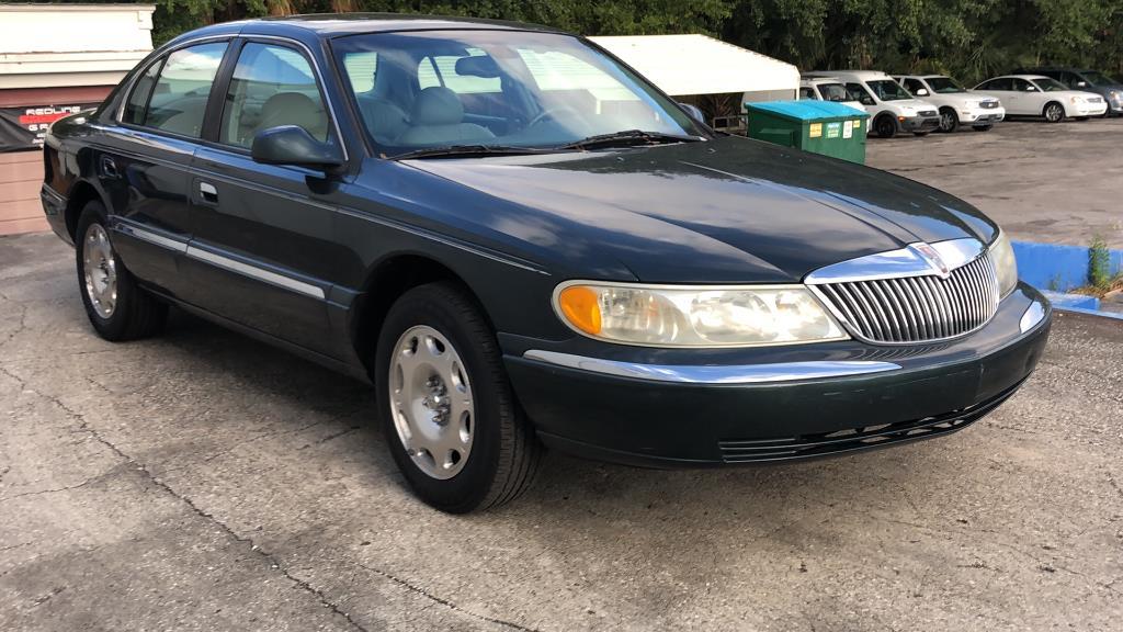 2002 LINCOLN CONTINENTAL 4D SEDAN