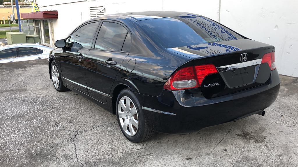 2010 HONDA CIVIC 4D SEDAN LX