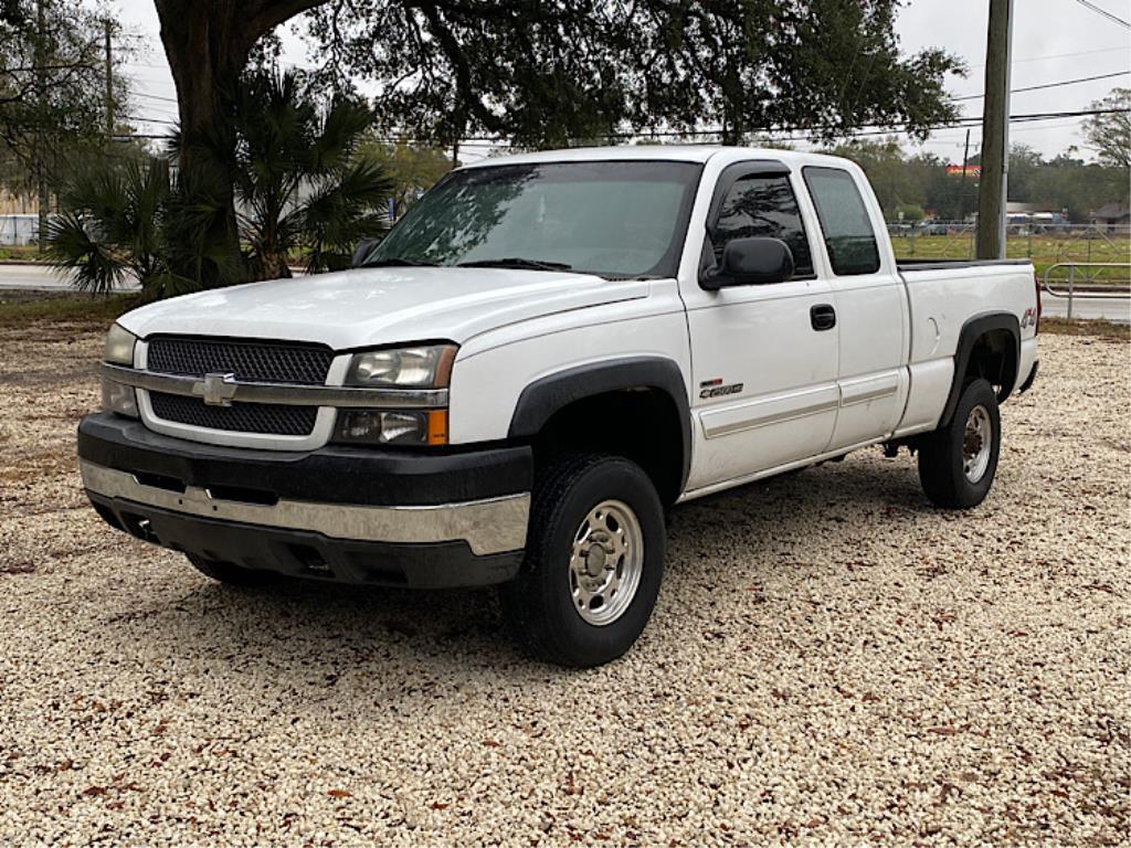 2003 CHEVROLET 2500HD SILVERADO 4WD V8 TDSL LS