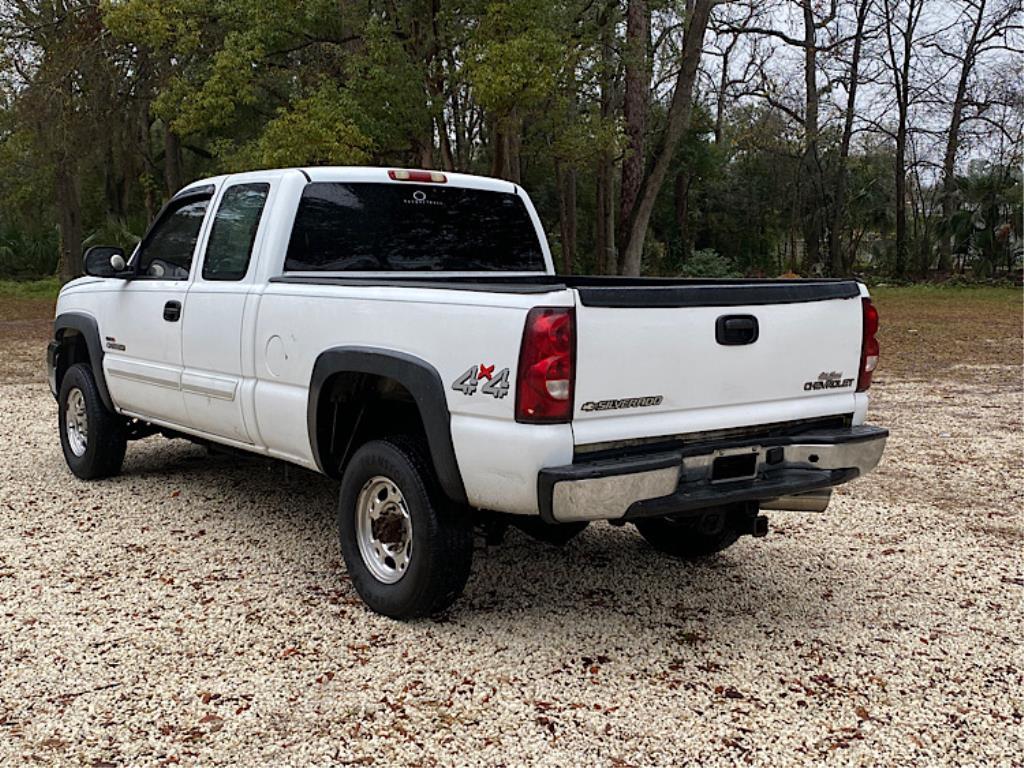 2003 CHEVROLET 2500HD SILVERADO 4WD V8 TDSL LS