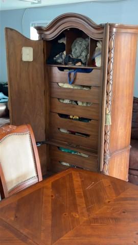 THOMASVILLE WOODEN ARMOIRE