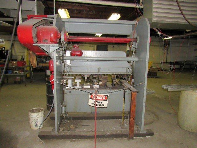 Version Allsteel Press, S/N: 7572-2062.