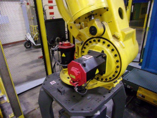 Fanuc M-410iB 160 Robot w/ Control System. (Removal Cost-Includes Breakdown