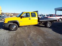 2006 Chevrolet 3500 Silverado 9' Ext. Cab Stake Body Pickup Truck (Missing Sides)