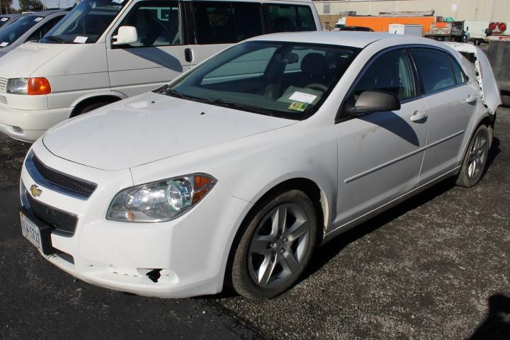 2011 Chevrolet Malibu Sedan (Starts & Moves-Wrecked)