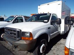 2000 Ford F550 XL Super Duty Utility Truck