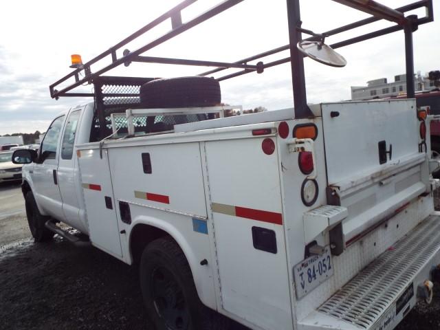 2005 Ford F350 XL Super Duty 4x4 Service Truck