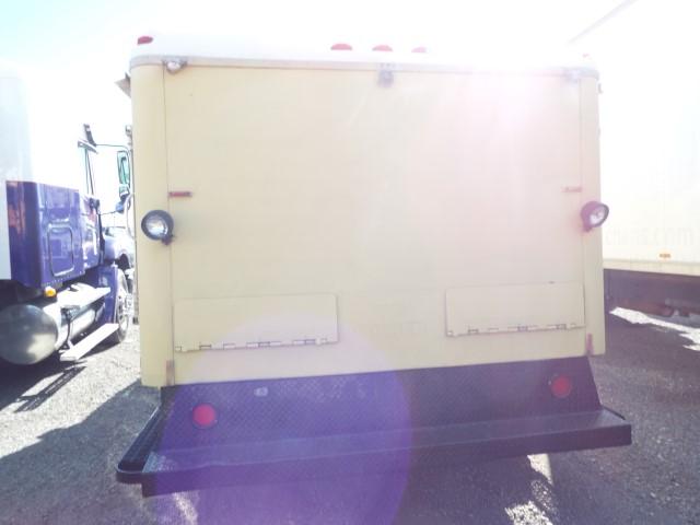 2009 GMC C5500 Refrigerated Box Truck