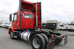 2012 Volvo S/A Daycab Road Tractor