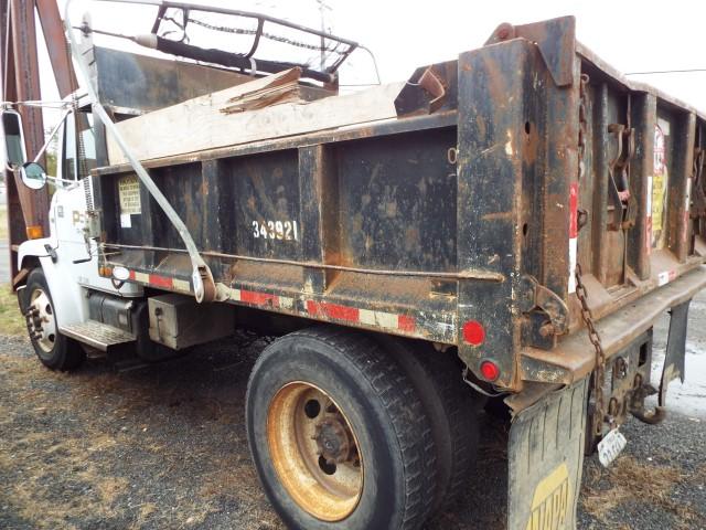 2000 Freightliner FL60 10' S/A Dump Truck (Unit# 8-128)