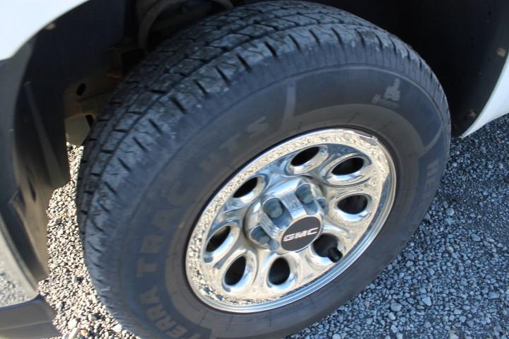 2008 GMC Sierra Extended Cab Pick Up Truck