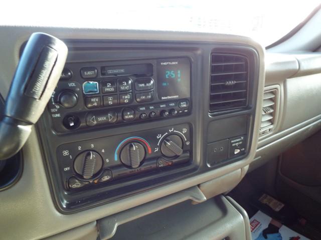 1999 Chevrolet 1500 Ext. Cab 4x4 Pickup Truck