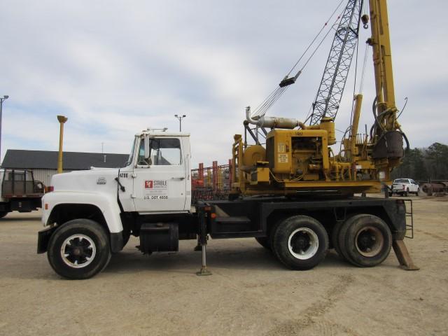 1985 Ford 8000 T/A Hughes Hydra-Digger