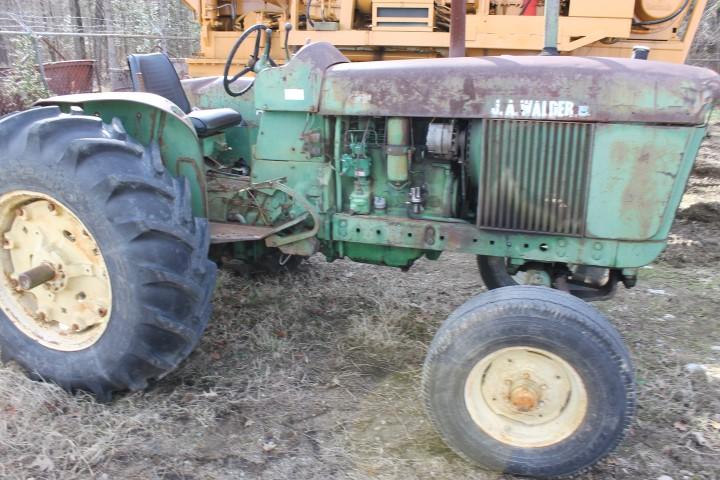 John Deere 2WD Tractor