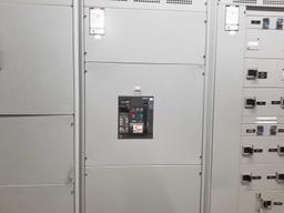 Siemens Main Circuit Breaker Panel Box