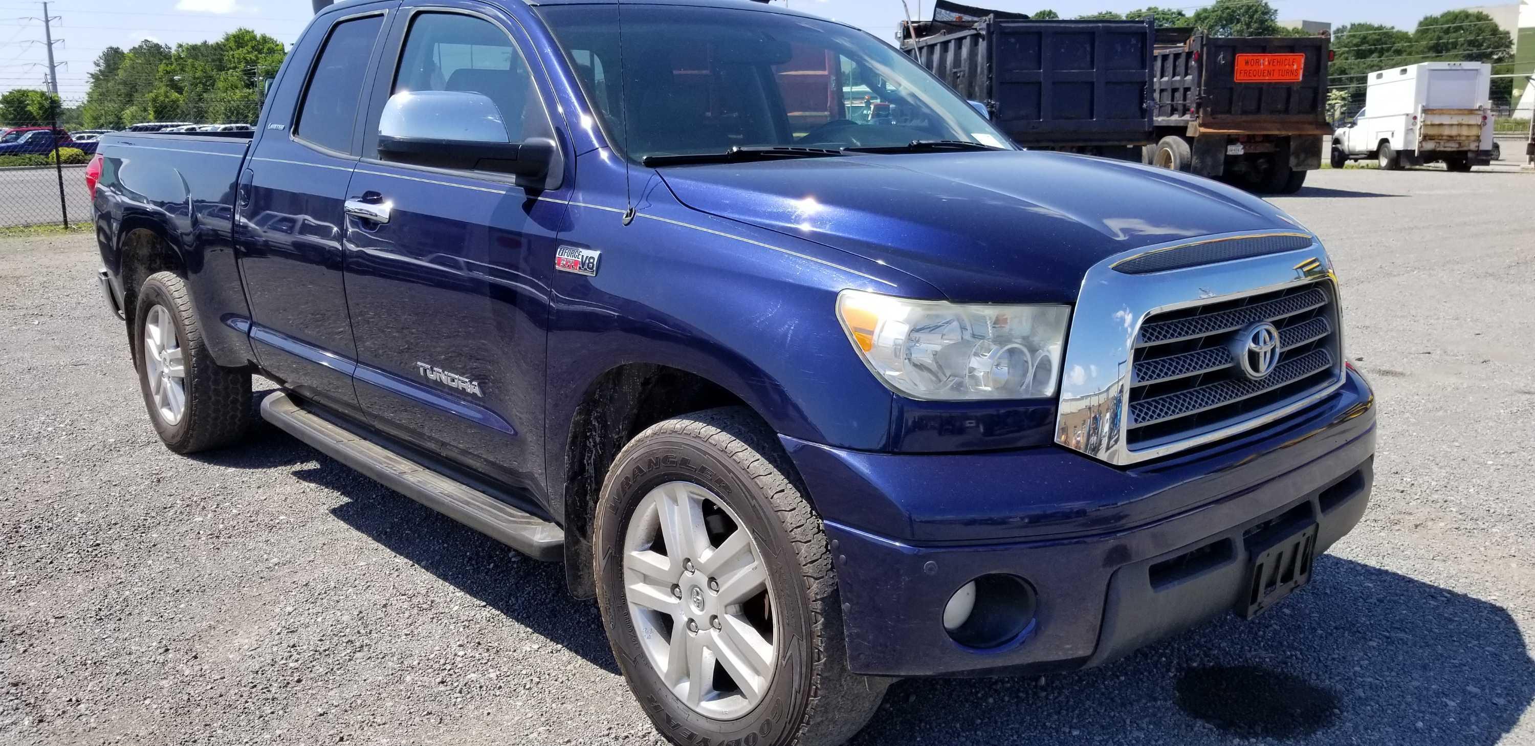 2007 Toyota Tundra 4x4 Extended Cab Pickup Truck