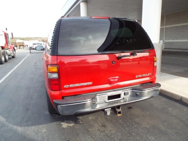 2002 Chevrolet Suburban LT SUV