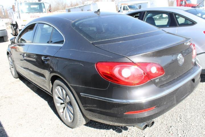 2010 Volkswagen CC Sedan (INOPERABLE)