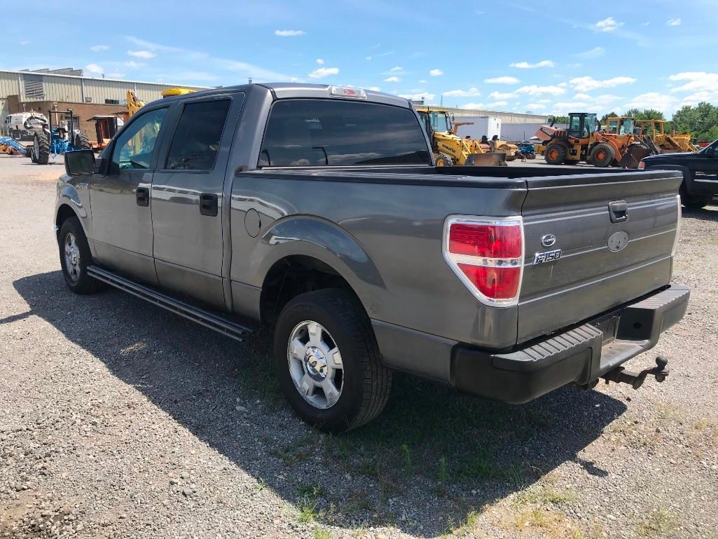 2010 Ford F150 XLT Crew Cab Pick Up Truck