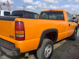 2001 GMC 2500 2x4 Pickup Truck