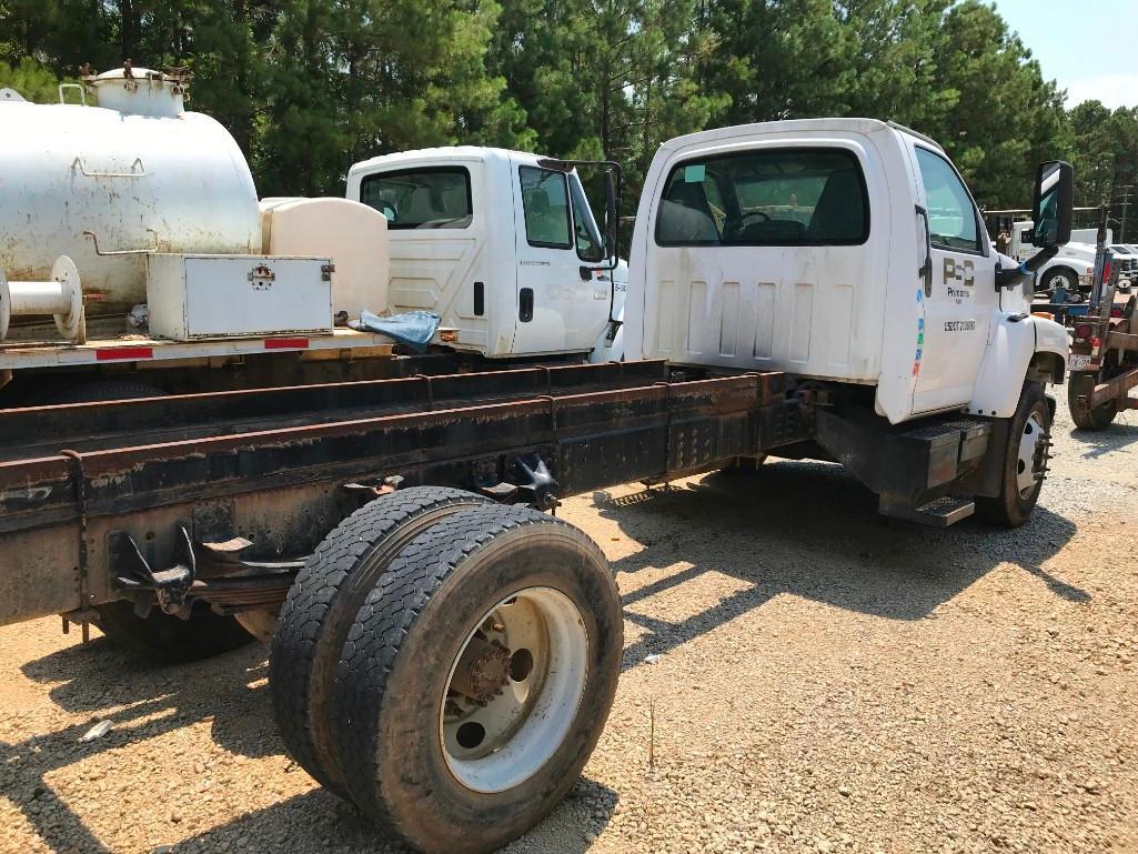 2006 GMC C6500 S/A Cab & Chassis (Unit #107055)