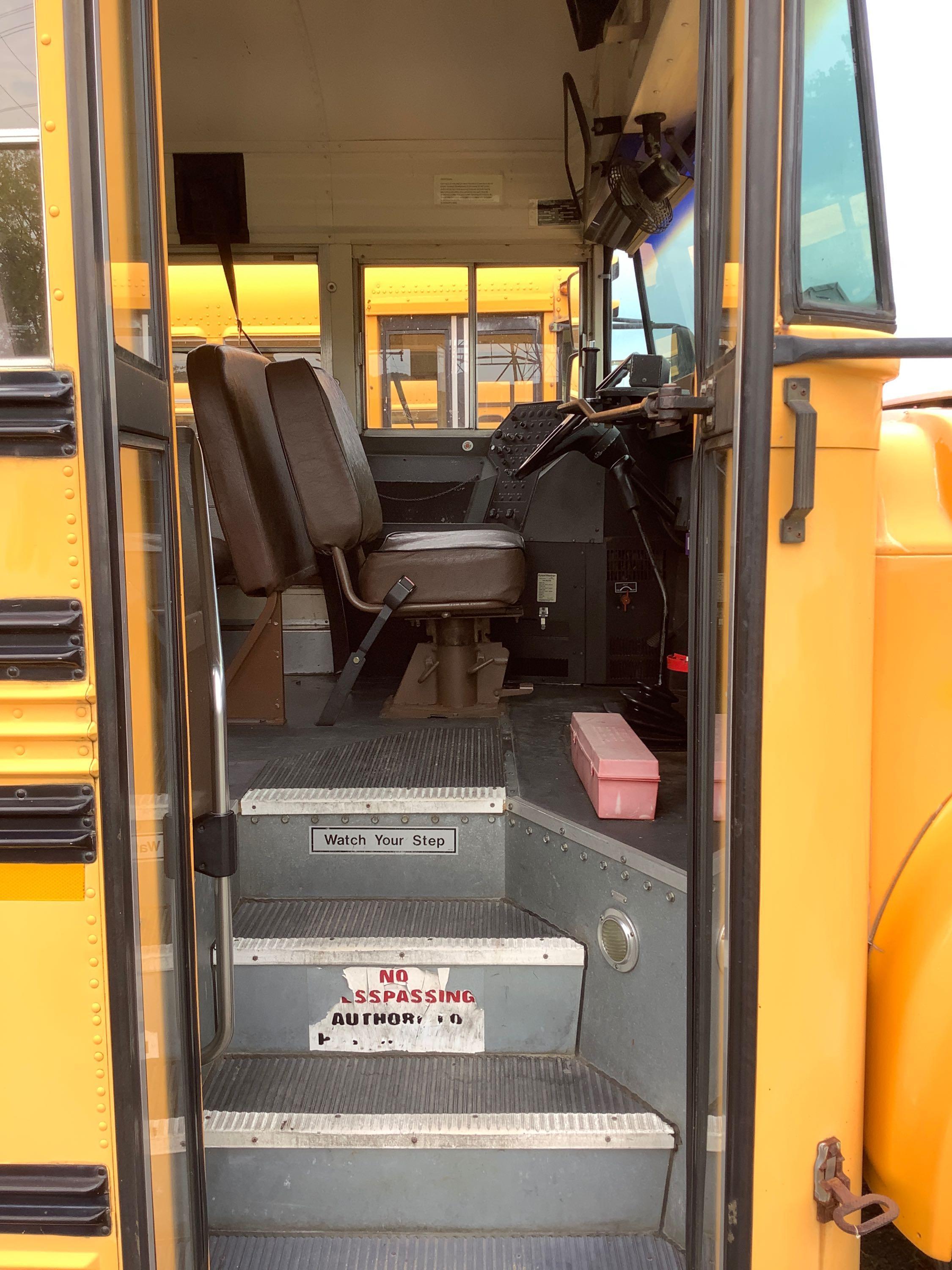 1996 International Bluebird 3800 School Bus (County of Middlesex Unit #31)