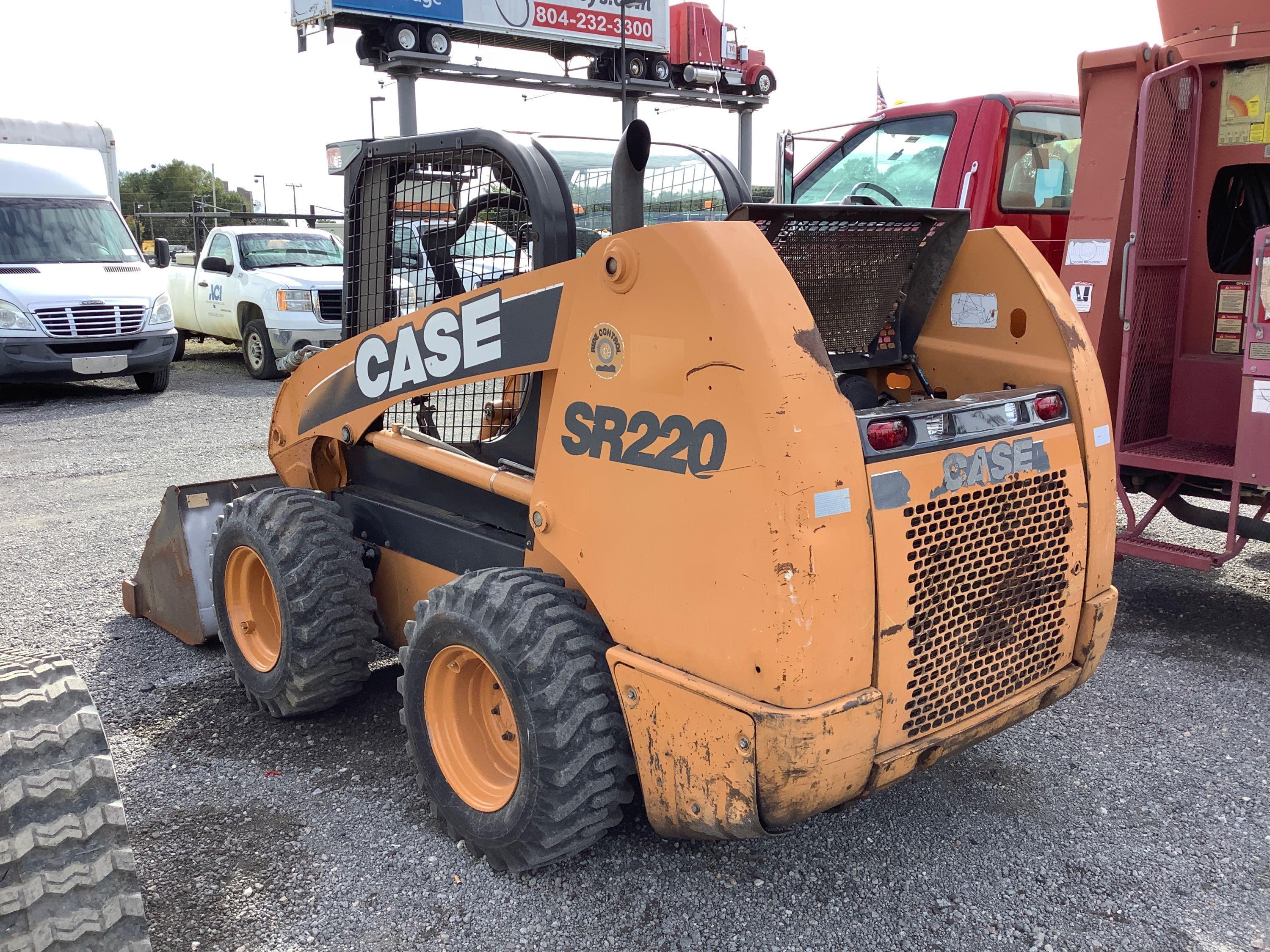 2011 CASE SR220 SKID STEER LOADER