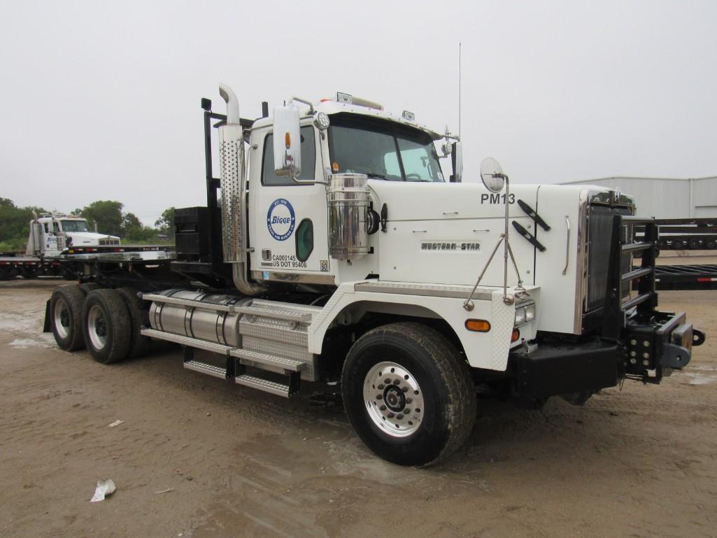 2016 Western Star 6900XD Tandem Drive Prime Mover (Unit #PM-13)