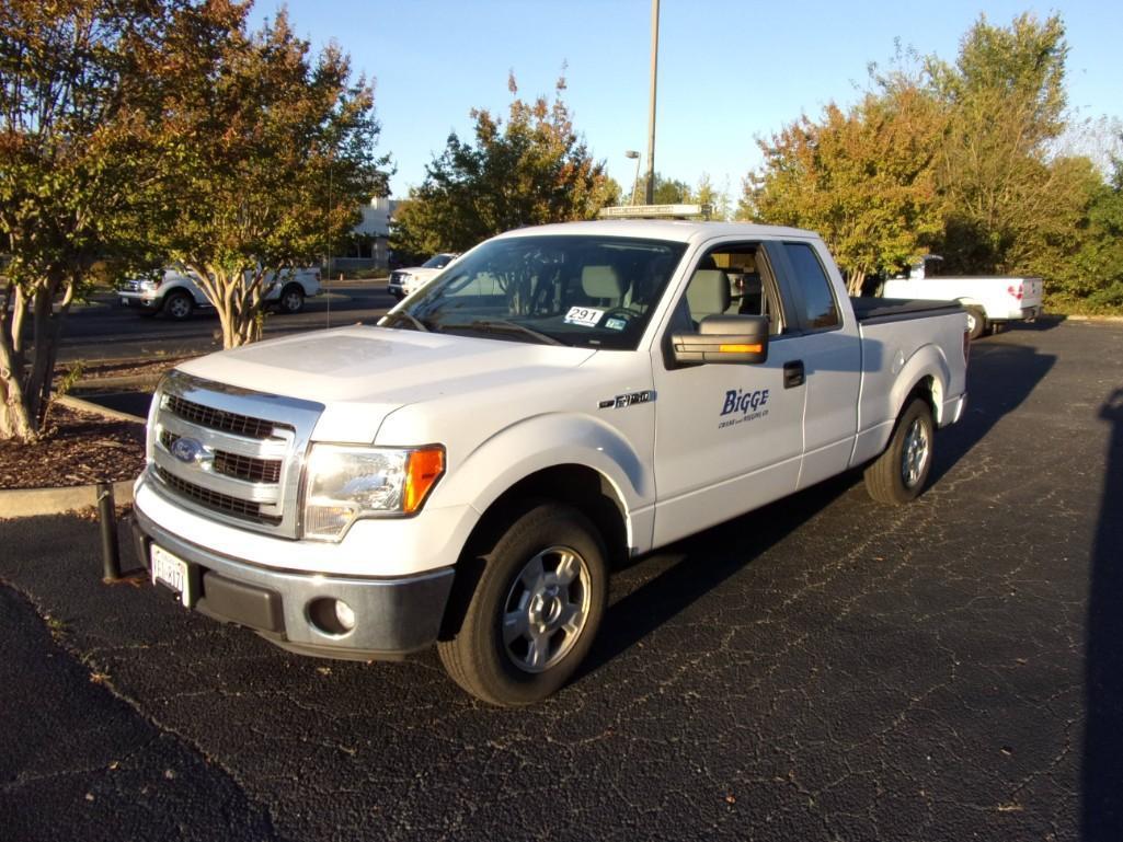 2014 Ford F150 XL Ext. Cab Pickup Truck