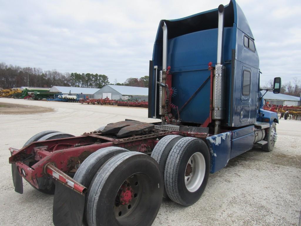 1997 Kenworth T600 T/A Aerocab Sleeper Road Tractor (LTS #014)