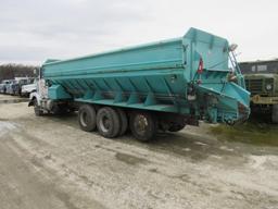 White GMC 4V2VJ Tri/A Potato Hopper Truck (LTS #040)