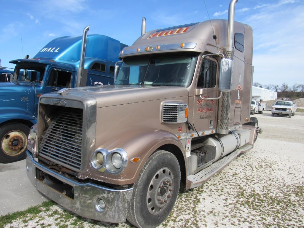 2007 Freightliner Coronado 132 T/A Sleeper Road Tractor (LTS #006) (INOPERABLE)