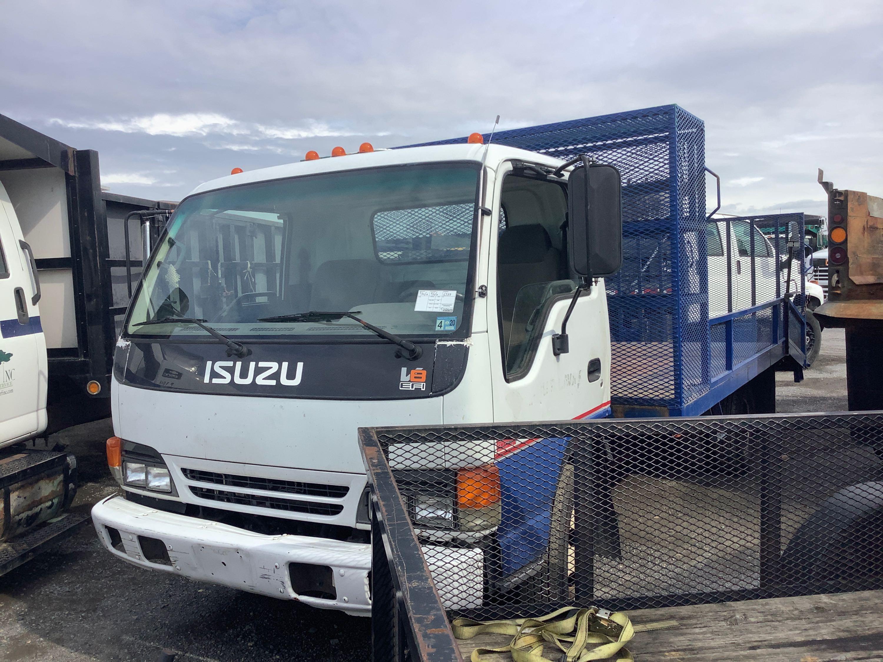 2003 ISUZU LANDSCAPING TRUCK