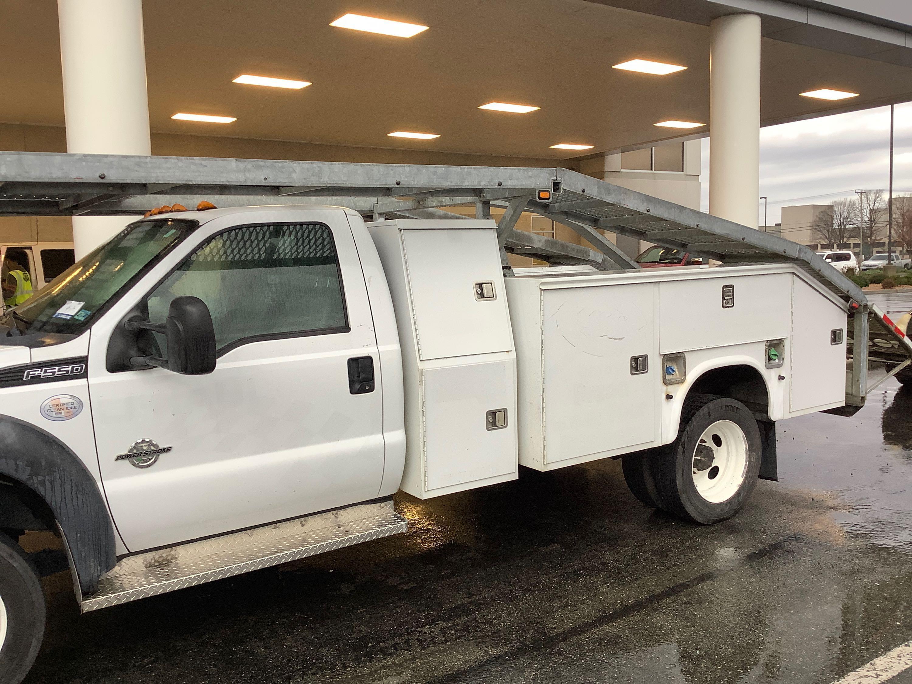2012 FORD F550 CAR CARRIER TRUCK