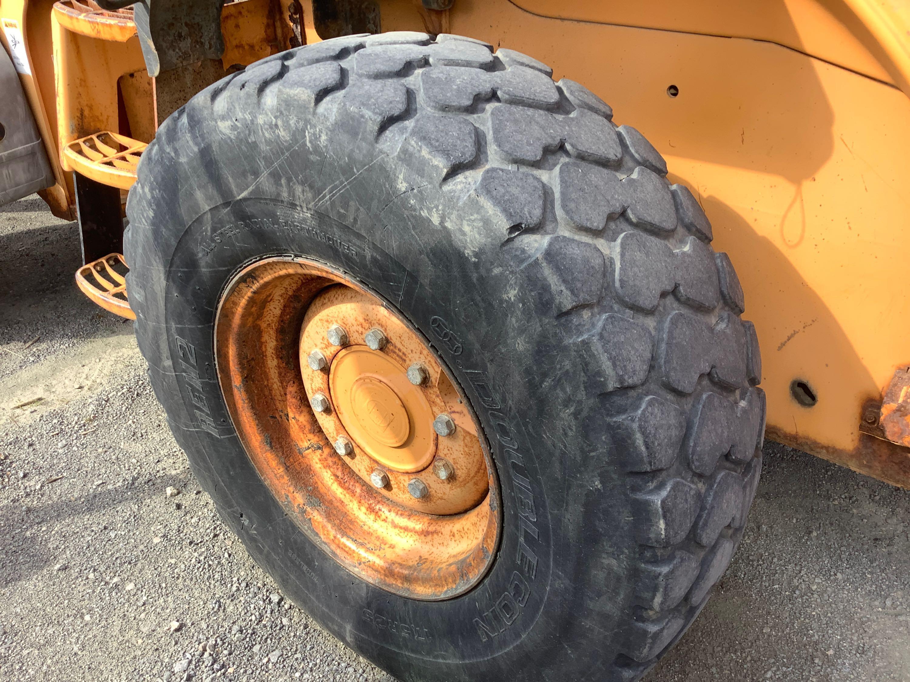 CASE 521D WHEEL LOADER