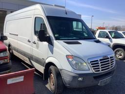 2011 FREIGHTLINER 2500 SPRINTER VAN (Henrico County #9398)