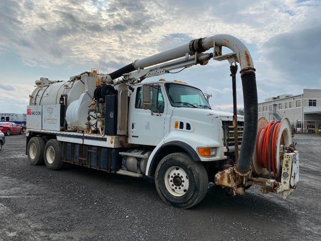 2005 STERLING T/A VACUUM TRUCK