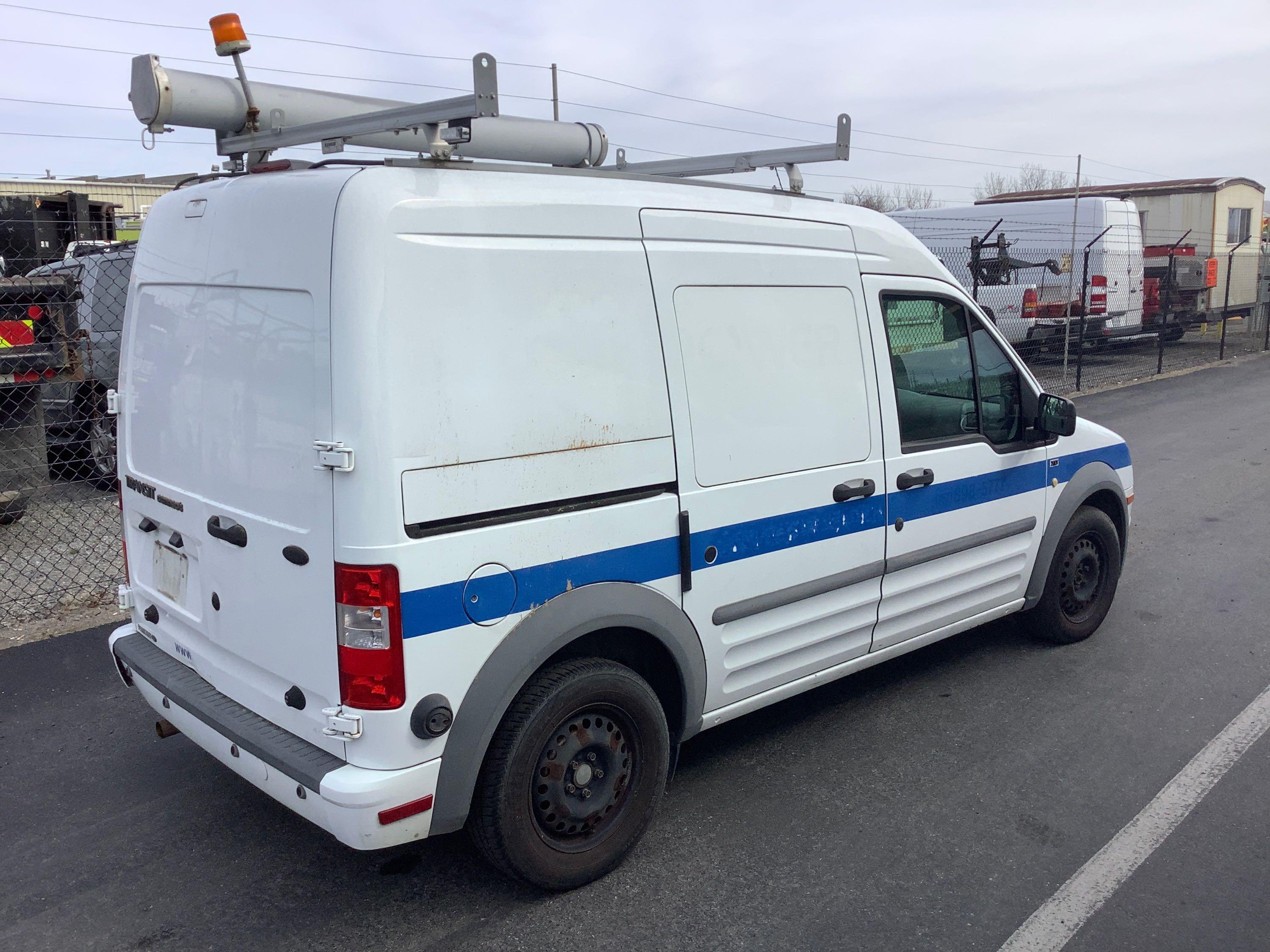 2011 FORD TRANSIT CONNECT UTILITY VAN (NO REVERSE)