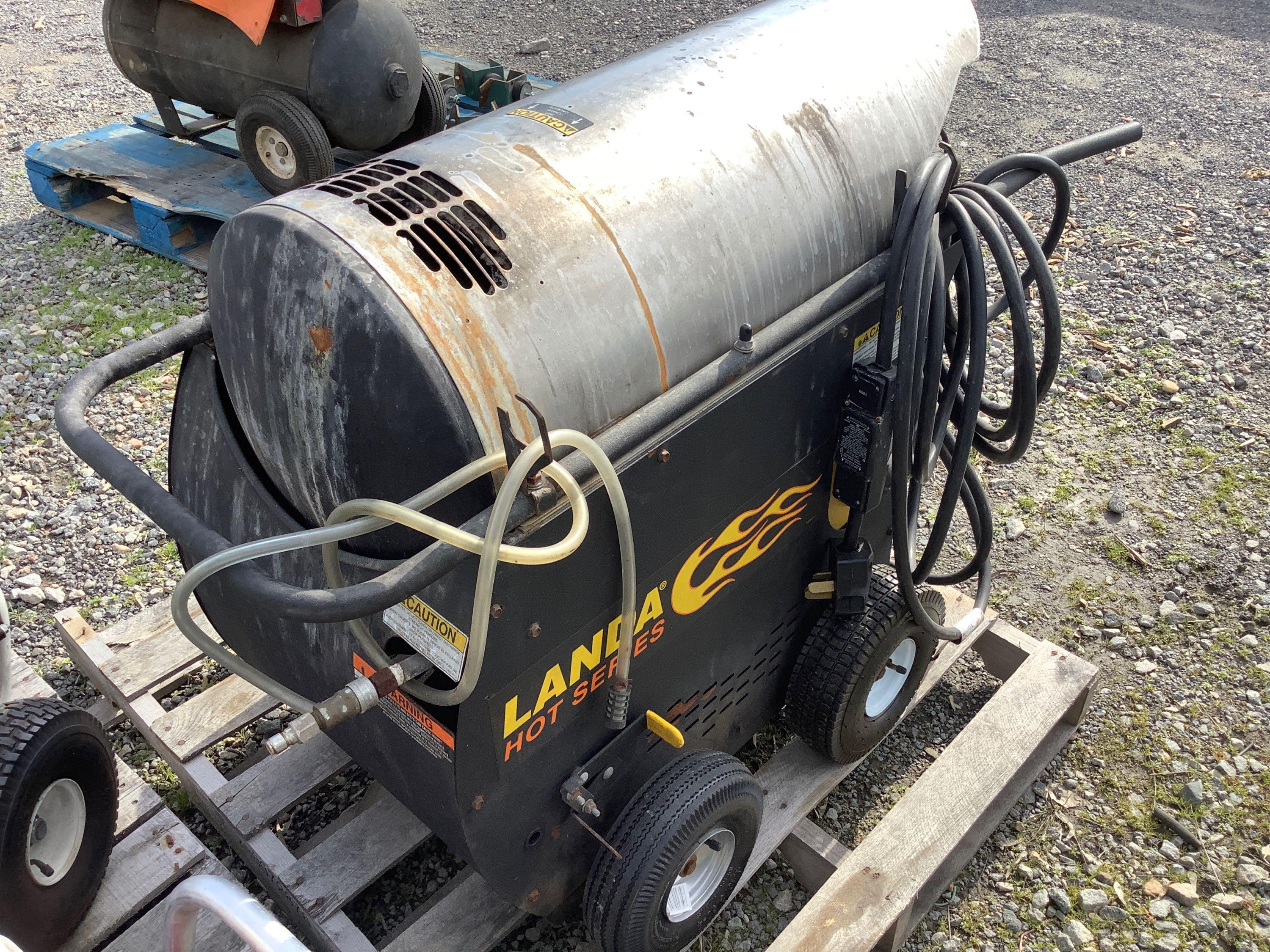 LANDA Hot 4-2000A PRESSURE WASHER