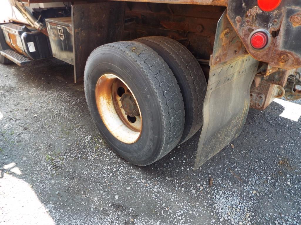 2005 GMC C7500 S/A DUMP TRUCK (VDOT UNIT #RO7202)