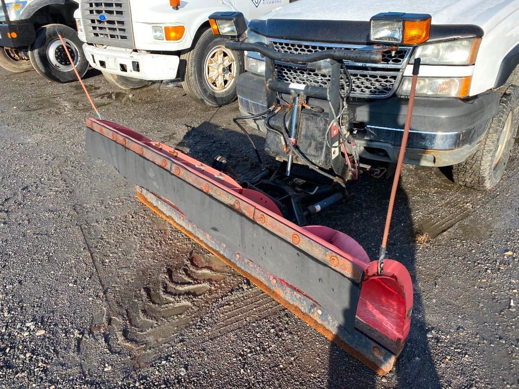 2005 CHEVROLET 2500 EXT. CAB 4x4 SNOW PLOW PICKUP TRUCK