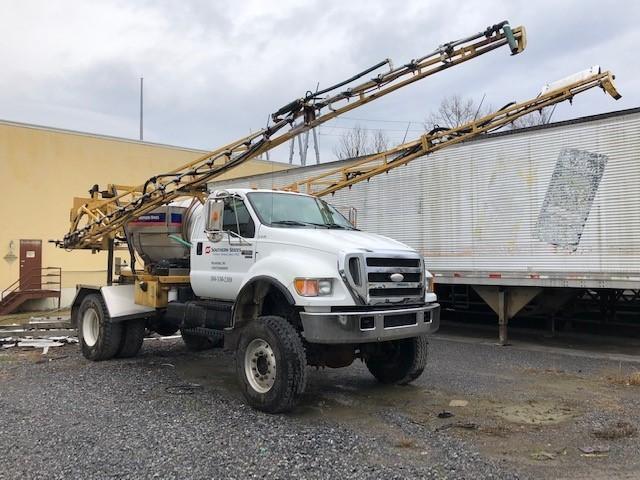 2007 FORD F650 4 x 4 SPRAYER TRUCK (UNIT #S-9109)