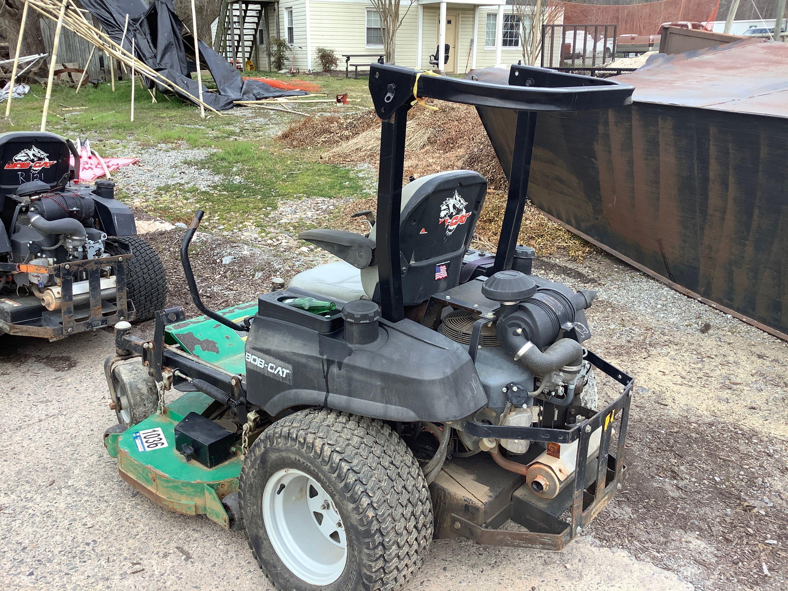 BOB CAT PRO CAT 29HP ZERO TURN MOWER