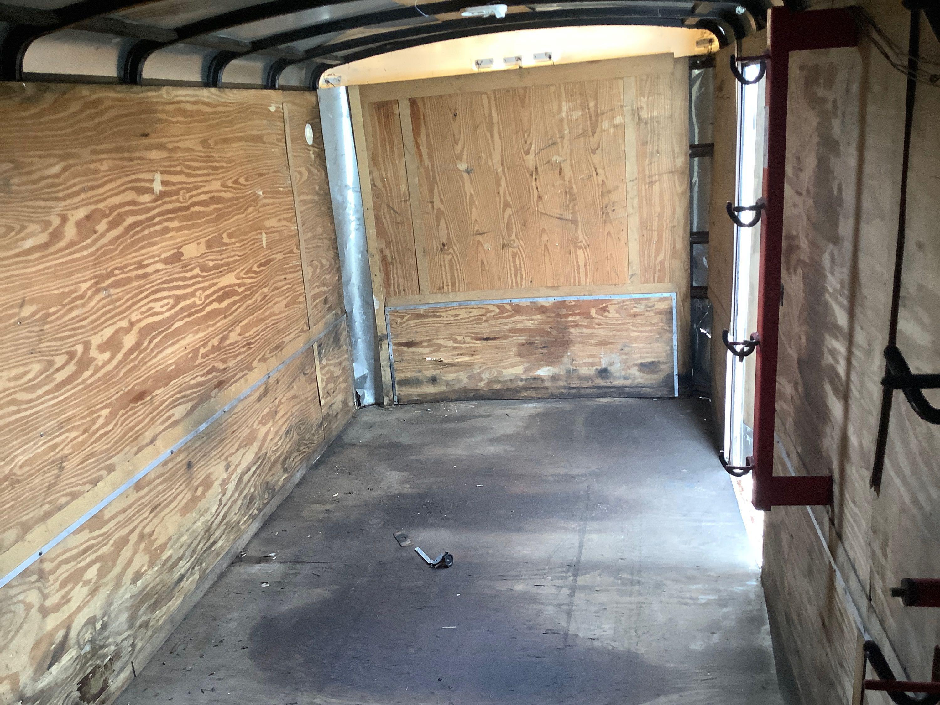 2007 HOMESTEADER 18' ENCLOSED TRAILER