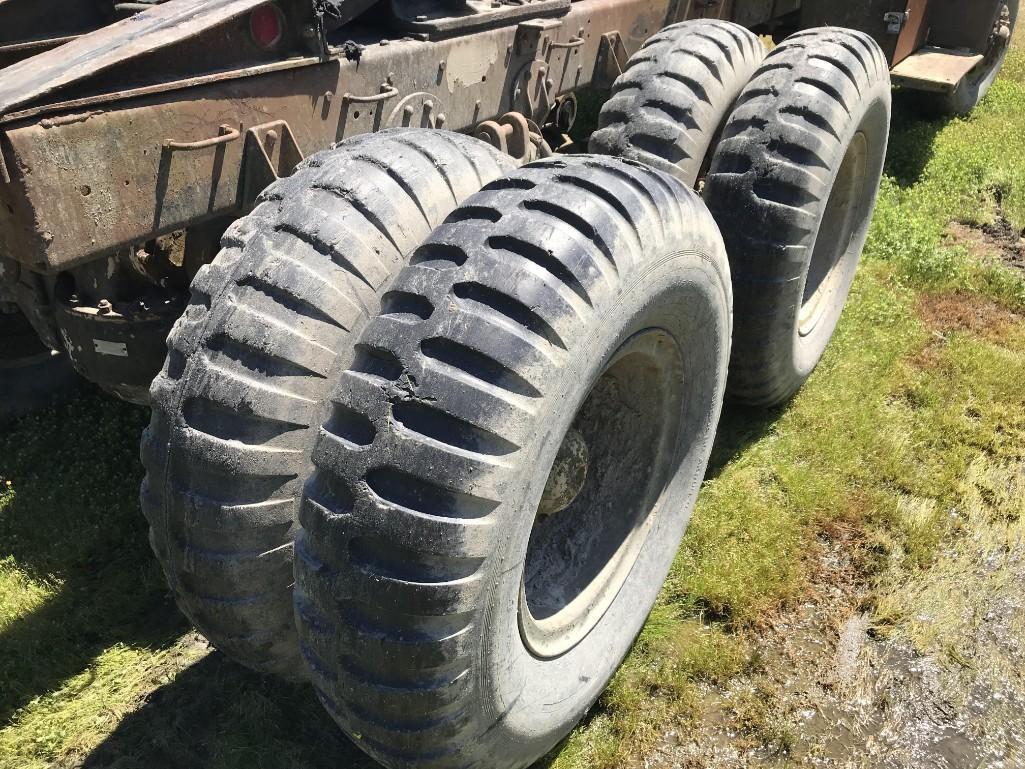 Military Road Tractor